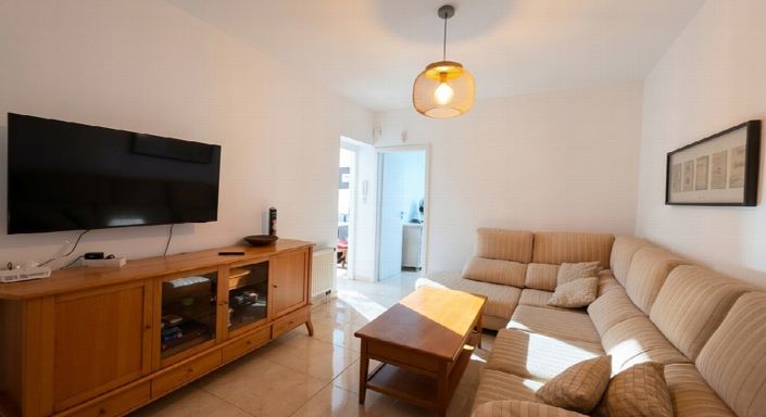 Image No.6-3 Bed Villa for sale