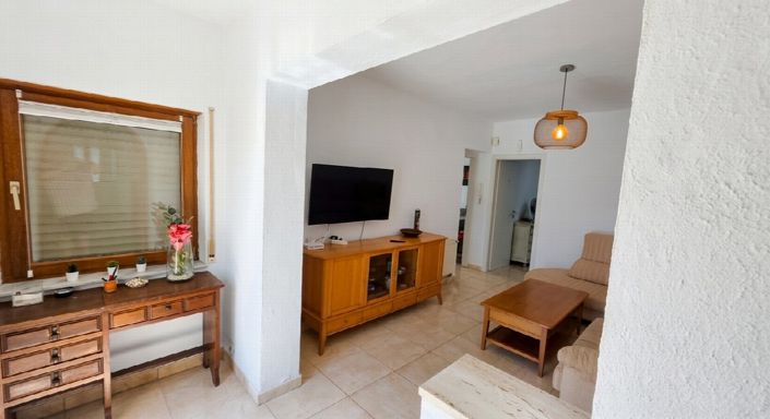 Image No.8-3 Bed Villa for sale