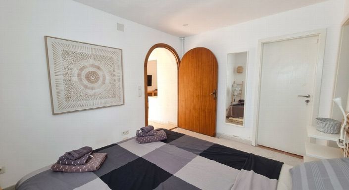 Image No.17-3 Bed Villa for sale
