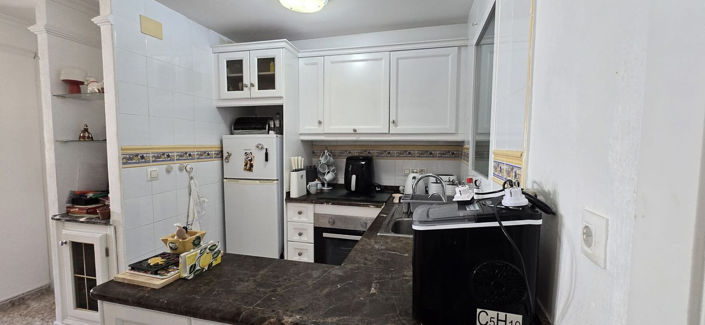 Image No.12-3 Bed House for sale