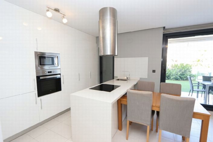 Image No.13-2 Bed Apartment for sale