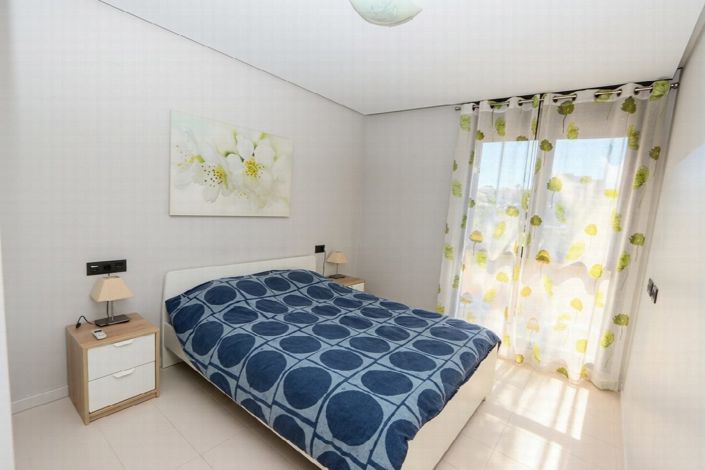 Image No.18-2 Bed Apartment for sale