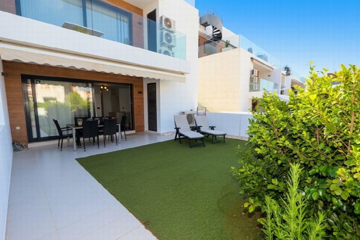 Image No.22-2 Bed Apartment for sale