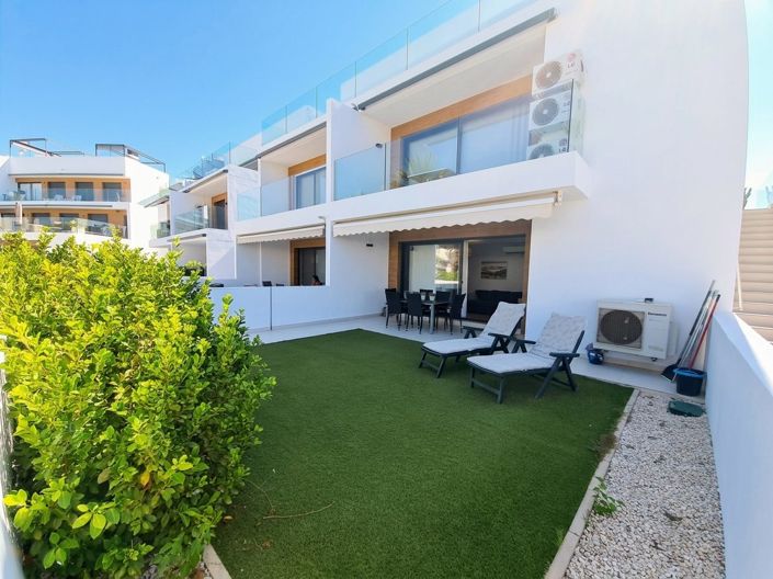 Image No.23-2 Bed Apartment for sale