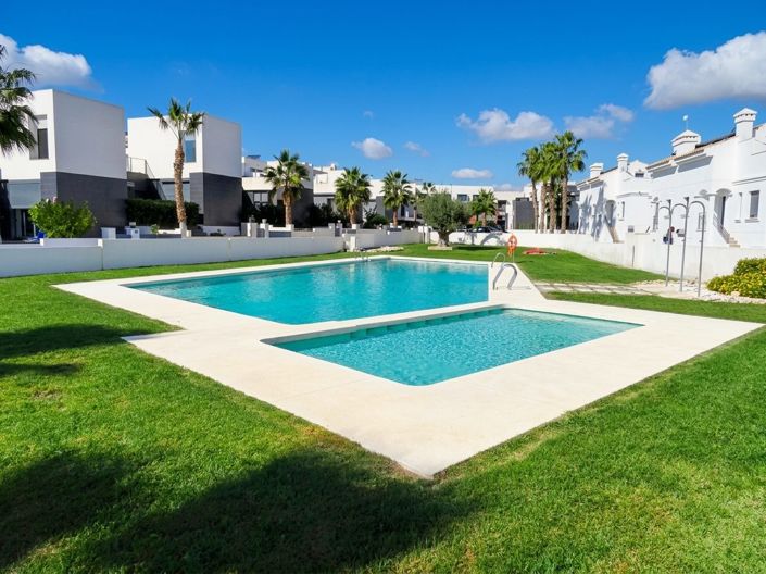 Image No.5-2 Bed Apartment for sale