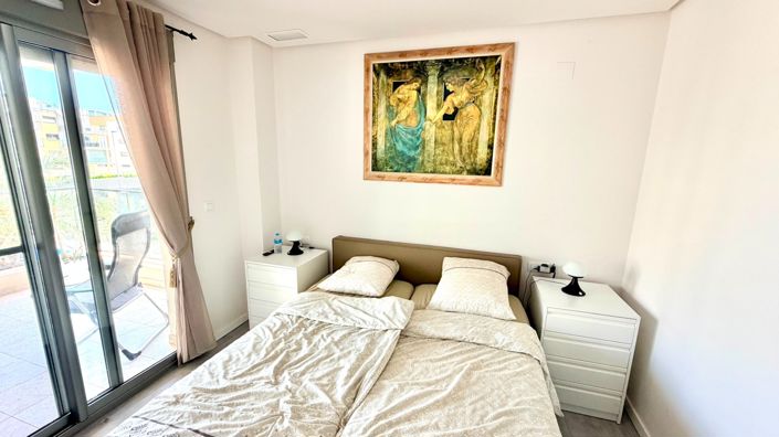 Image No.10-2 Bed House for sale