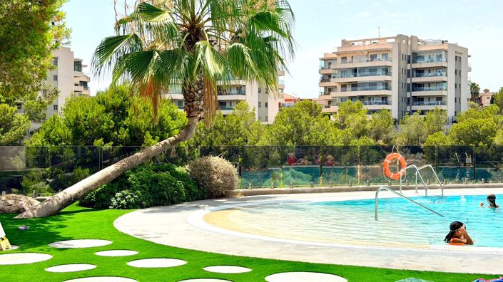 Image No.2-2 Bed House for sale