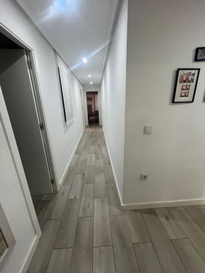 Image No.14-4 Bed Apartment for sale