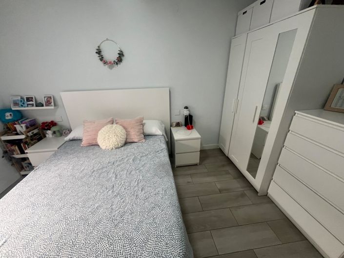 Image No.19-4 Bed Apartment for sale