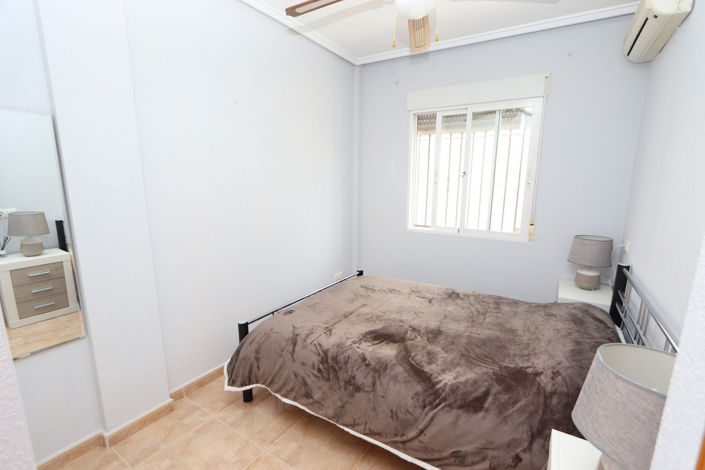 Image No.24-3 Bed House for sale