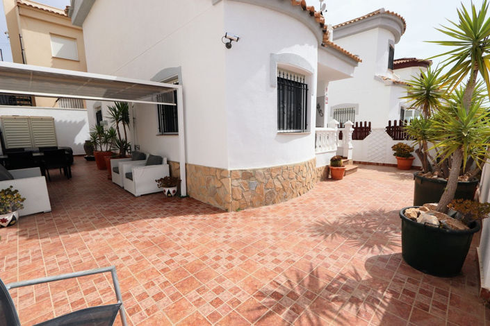 Image No.34-3 Bed House for sale