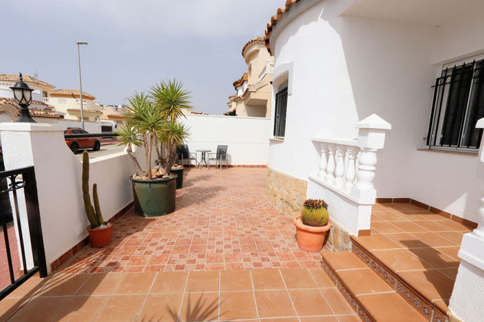 Image No.36-3 Bed House for sale