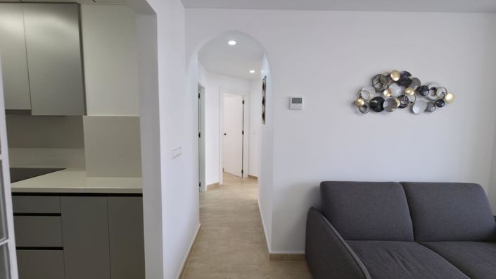 Image No.14-3 Bed House for sale