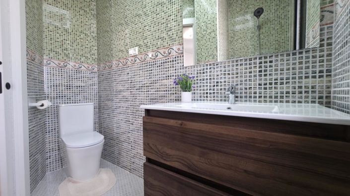 Image No.27-3 Bed House for sale