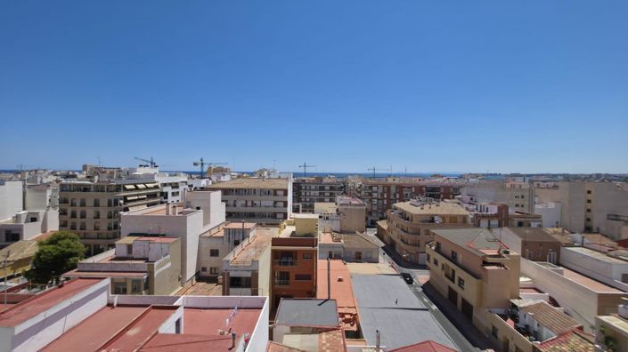 Image No.31-3 Bed House for sale