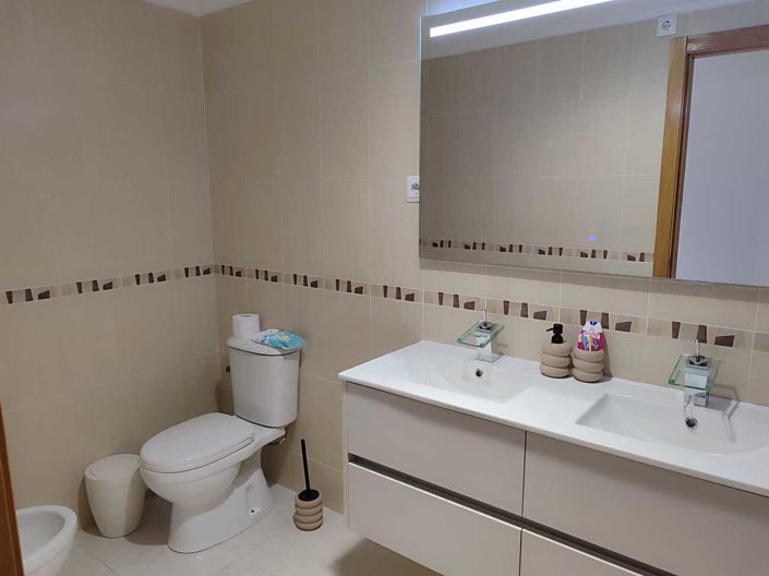 Image No.15-3 Bed Apartment for sale