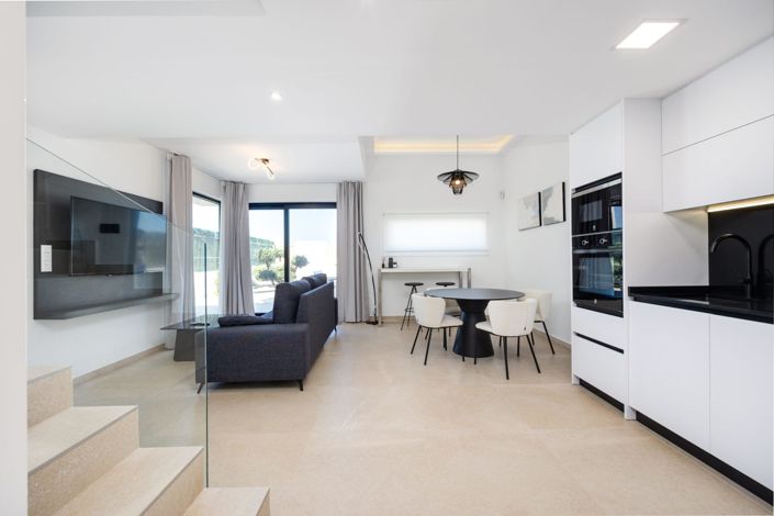 Image No.5-3 Bed Villa for sale