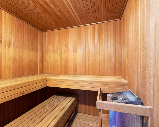 Image No.10-9 Bed House for sale