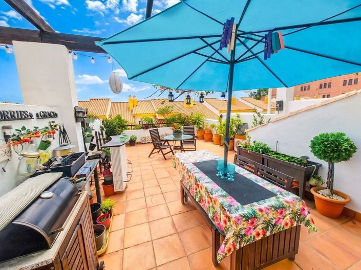 Image No.8-4 Bed Villa for sale