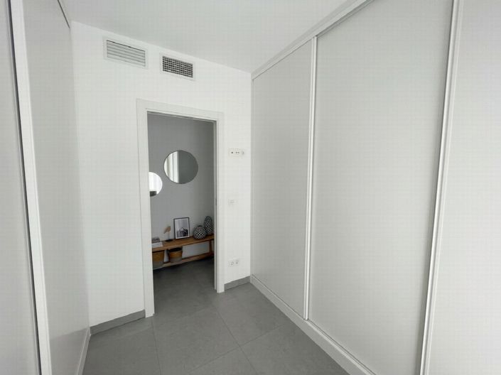 Image No.16-3 Bed Property for sale
