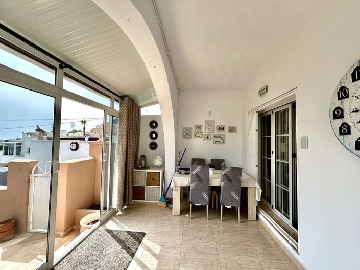 Image No.2-Bungalow de 2 chambres à vendre à Villamartin