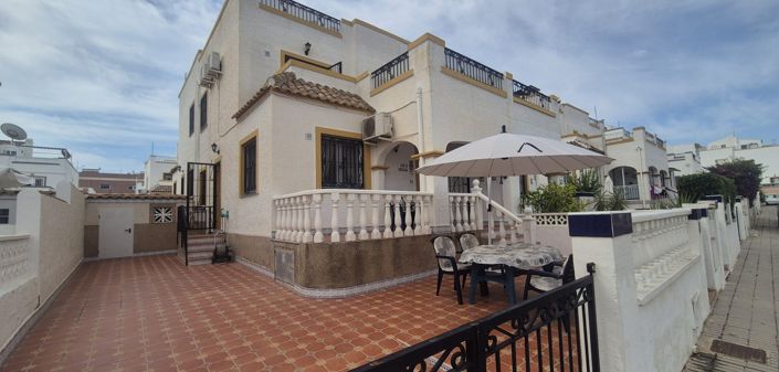Image No.4-3 Bed Townhouse for sale