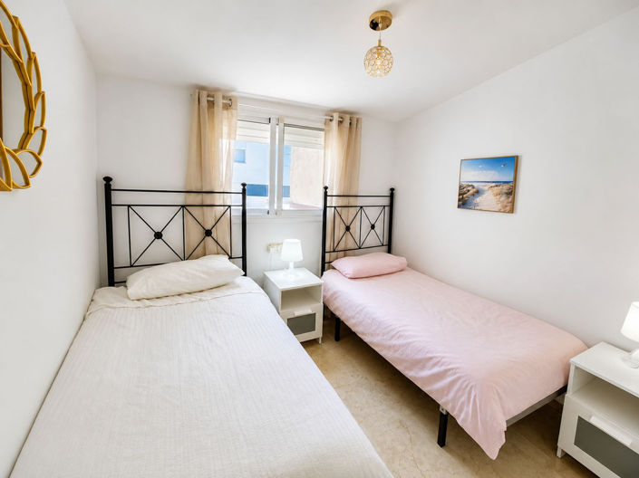 Image No.10-2 Bed Apartment for sale