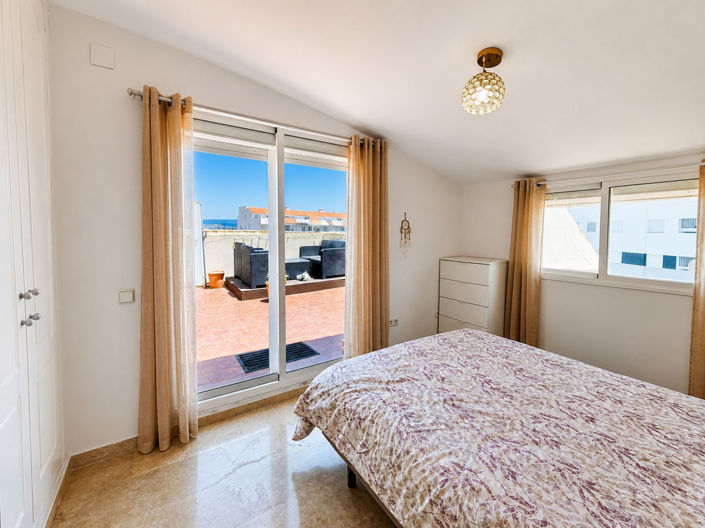 Image No.5-2 Bed Apartment for sale