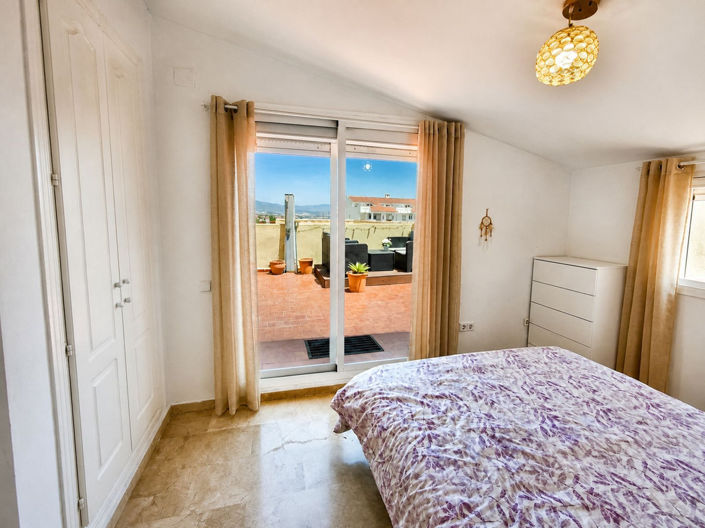 Image No.9-2 Bed Apartment for sale