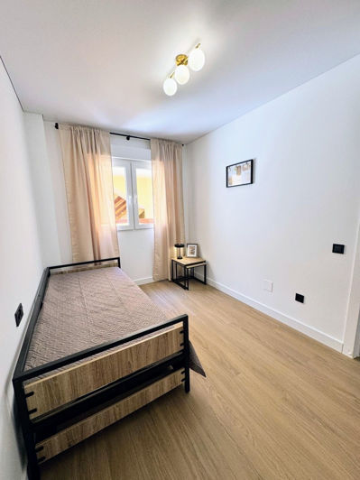 Image No.18-2 Bed Apartment for sale