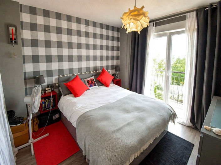 Image No.10-4 Bed House for sale