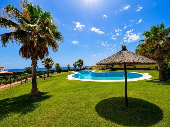 Image No.2-4 Bed Villa for sale