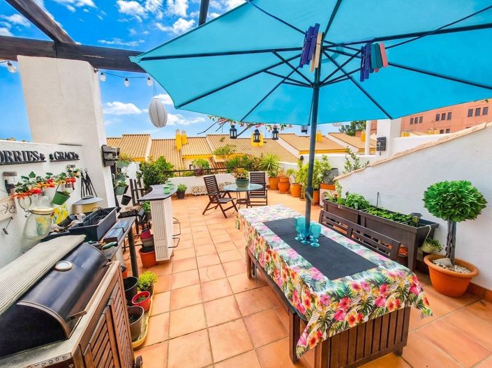 Image No.8-4 Bed Villa for sale