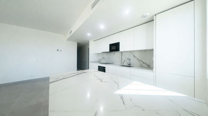 Image No.8-3 Bed Penthouse for sale