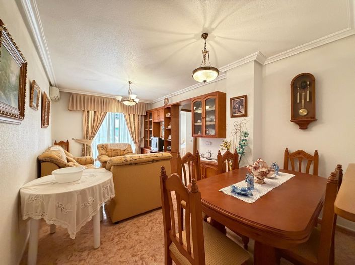 Image No.24-3 Bed House for sale