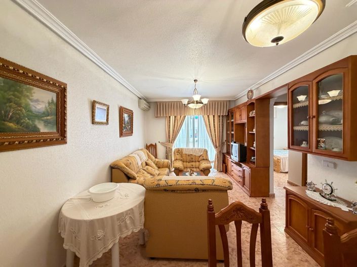 Image No.26-3 Bed House for sale