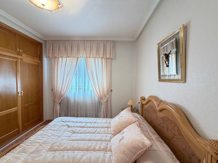 Image No.49-3 Bed House for sale