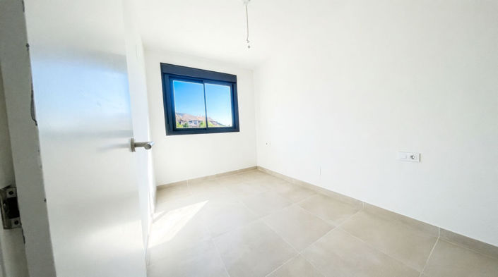 Image No.5-3 Bed Penthouse for sale