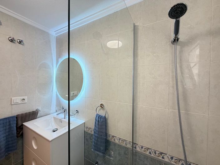 Image No.21-2 Bed Apartment for sale