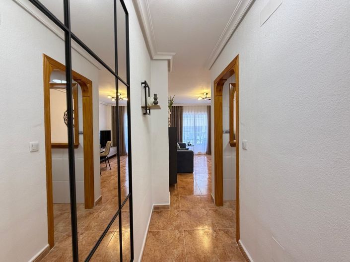 Image No.23-2 Bed Apartment for sale