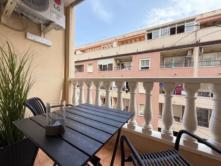 Image No.41-2 Bed Apartment for sale