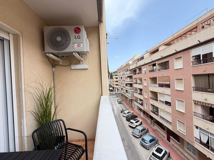 Image No.43-2 Bed Apartment for sale