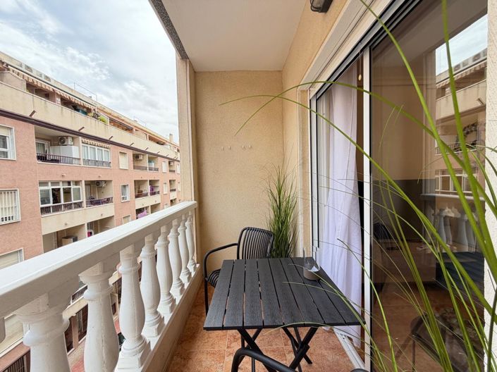 Image No.47-2 Bed Apartment for sale