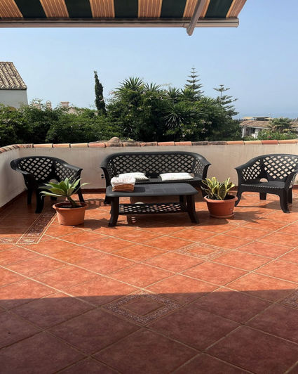 Image No.20-2 Bed Apartment for sale
