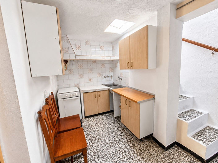 Image No.5-3 Bed House for sale