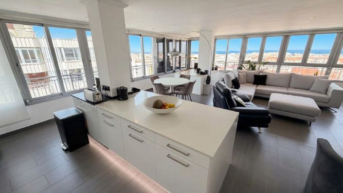 Image No.16-2 Bed Property for sale