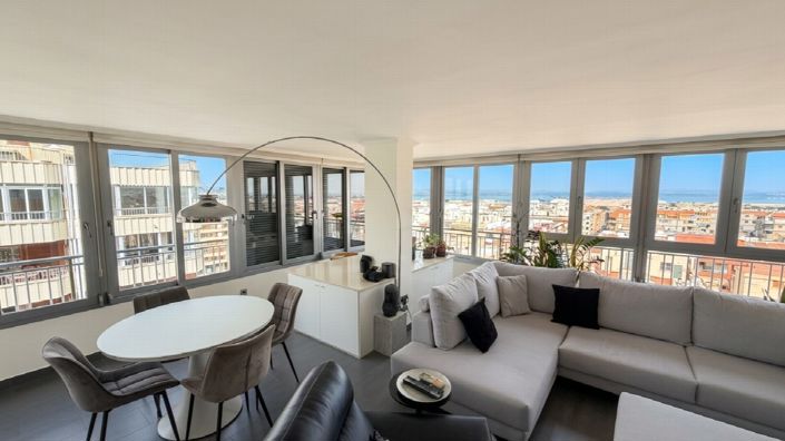 Image No.20-2 Bed Property for sale