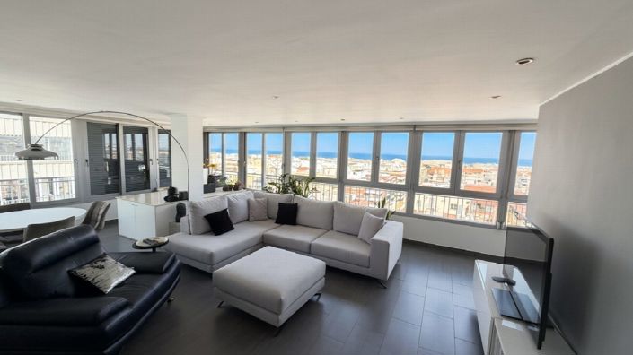 Image No.22-2 Bed Property for sale