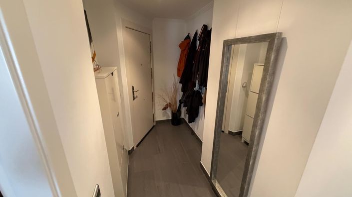 Image No.38-2 Bed Property for sale