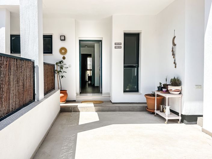 Image No.29-3 Bed Apartment for sale